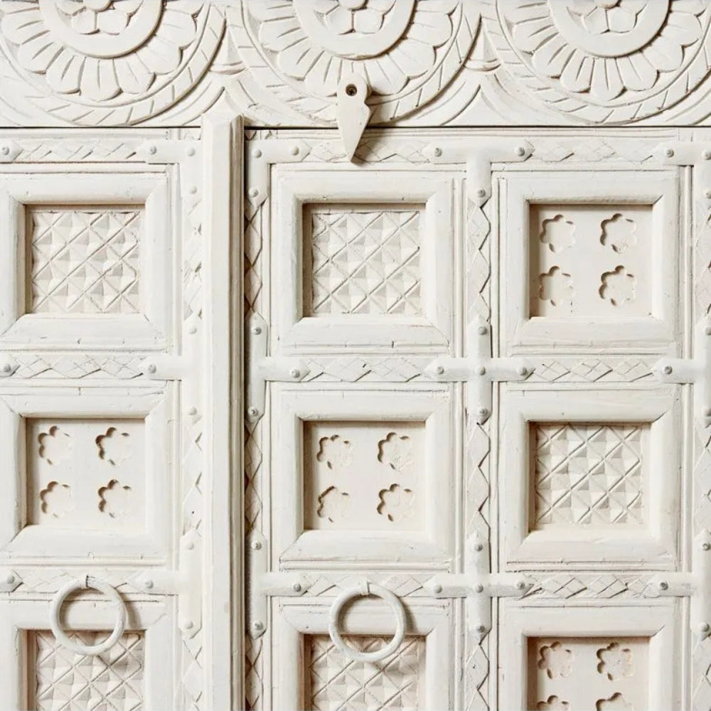 Haveli White Carved Wardrobe — RVS-7 CLOSE UP