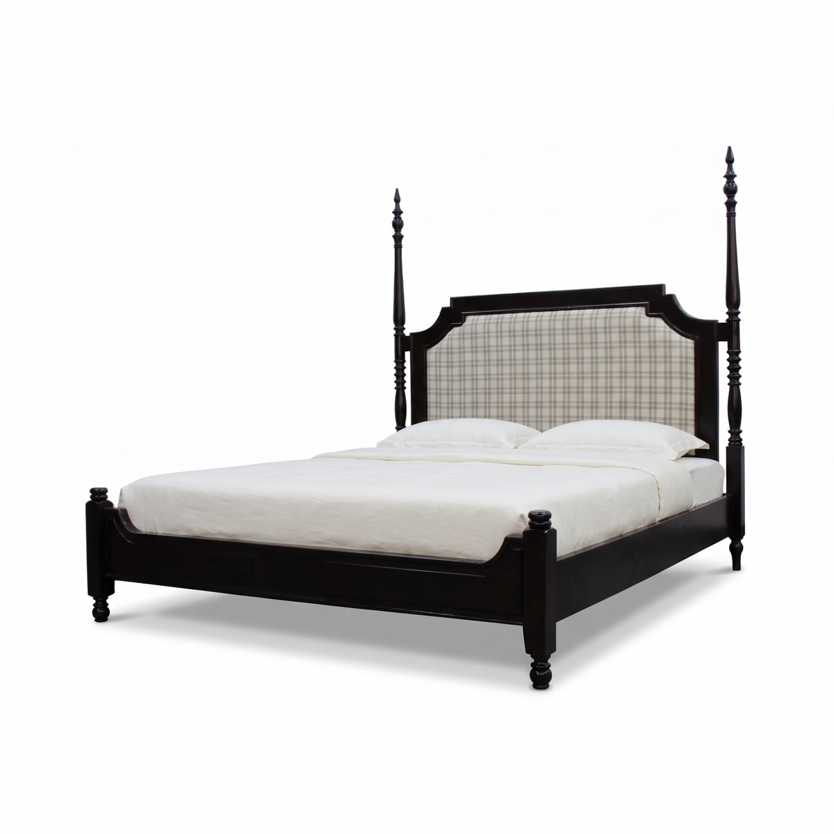 Ashford Shore Bed — White background angle 3