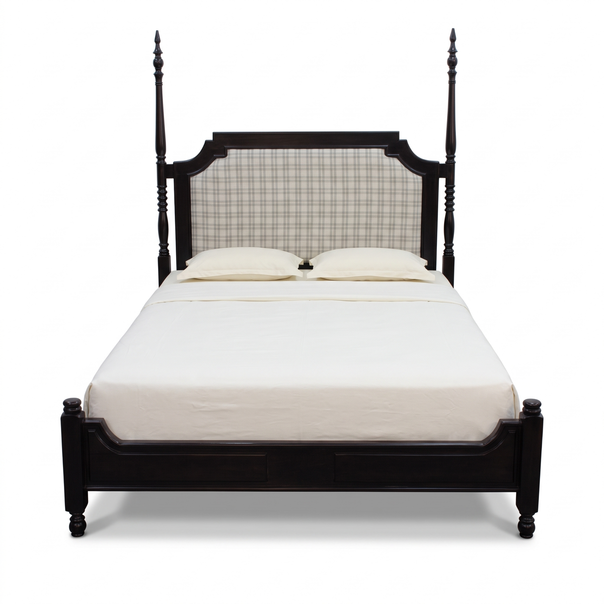 Ashford Shore Bed — White background angle 4